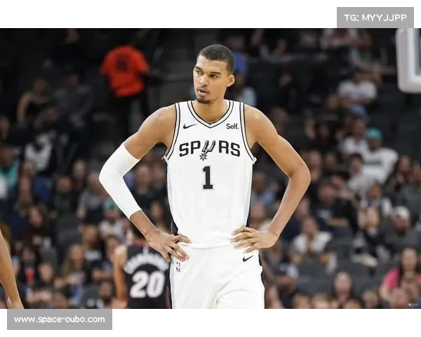 马刺126-113力克勇士，文班亚马31分14篮板